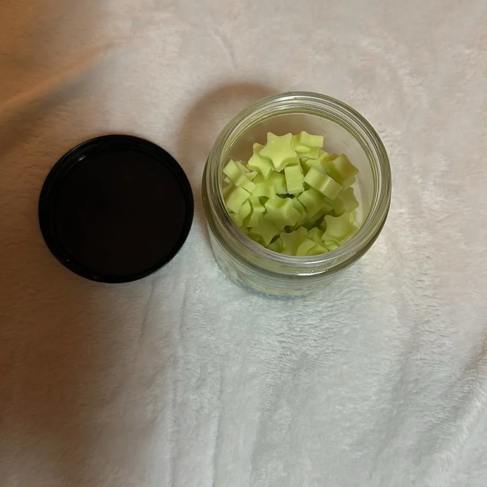 Bath & Body Works Coconut Colada Hand Poured Wax Melts